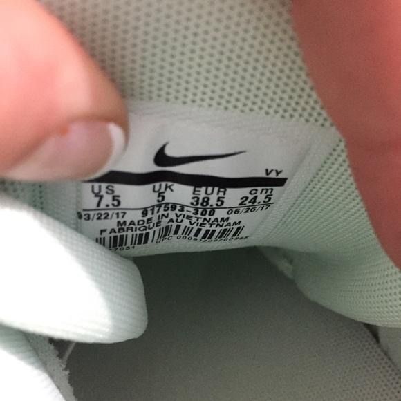 Mint Nike AIR more Uptempo - Picture 8 of 8